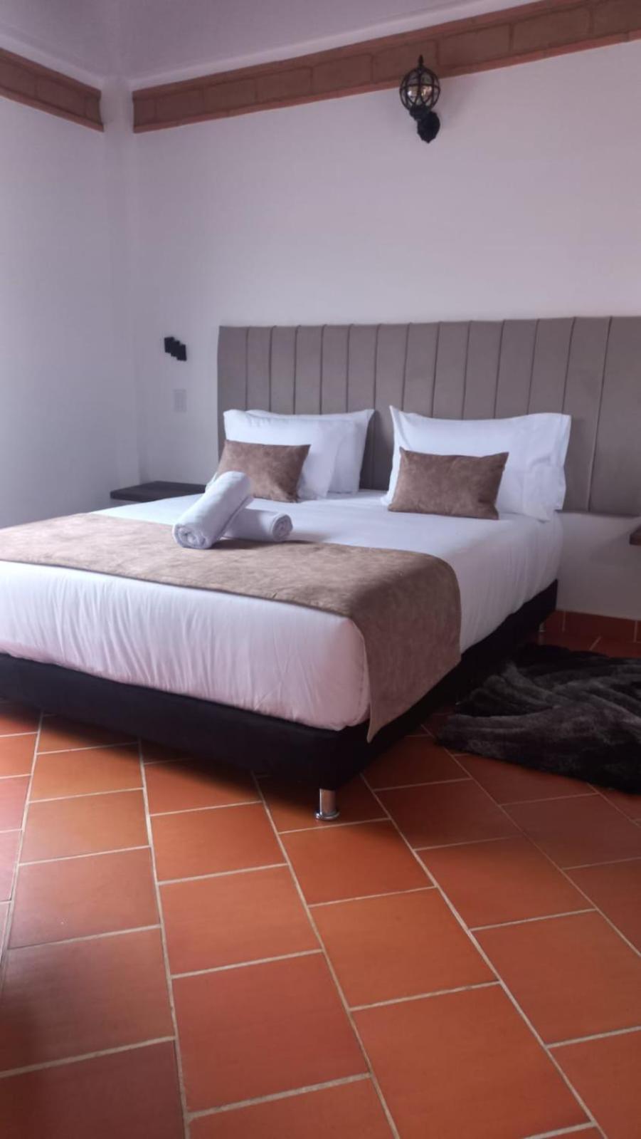 Hotel Santa Barbara Sachica Виля Де Лейва Екстериор снимка